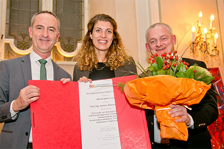Dr. Sabine Zenz (Mitte), Prim. Dr. Claudia Francesconi (Past-Sekretär der ÖDG) und Univ.-Prof. Dr. Thomas C. Wascher (Past-Präsident der ÖDG)